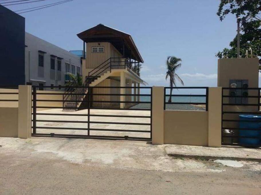 Yaeliz Front Beach Aguada Exterior photo